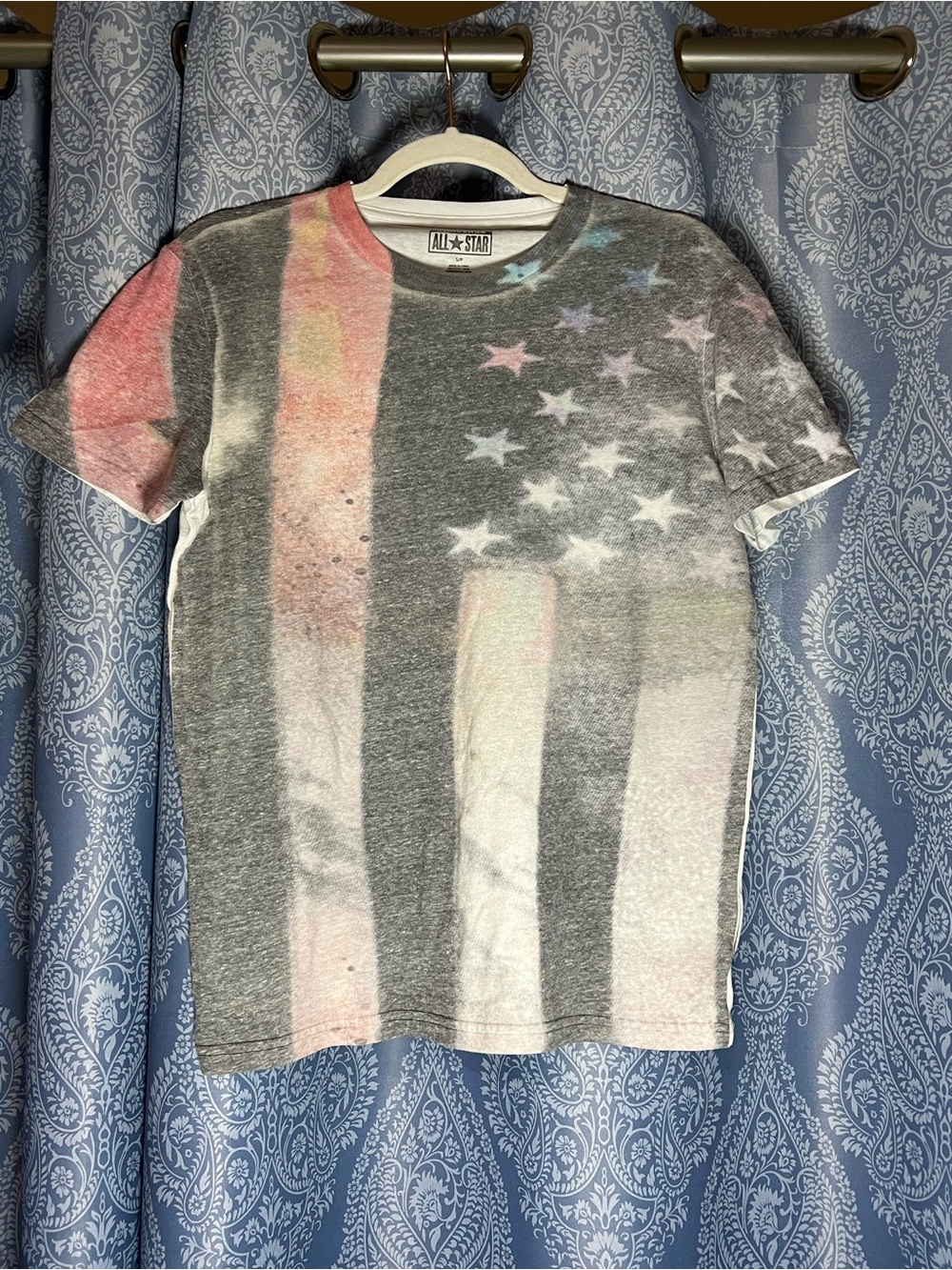 Converse All Star American Flag Graphic Tee Shirt Women’s Small Patriotic